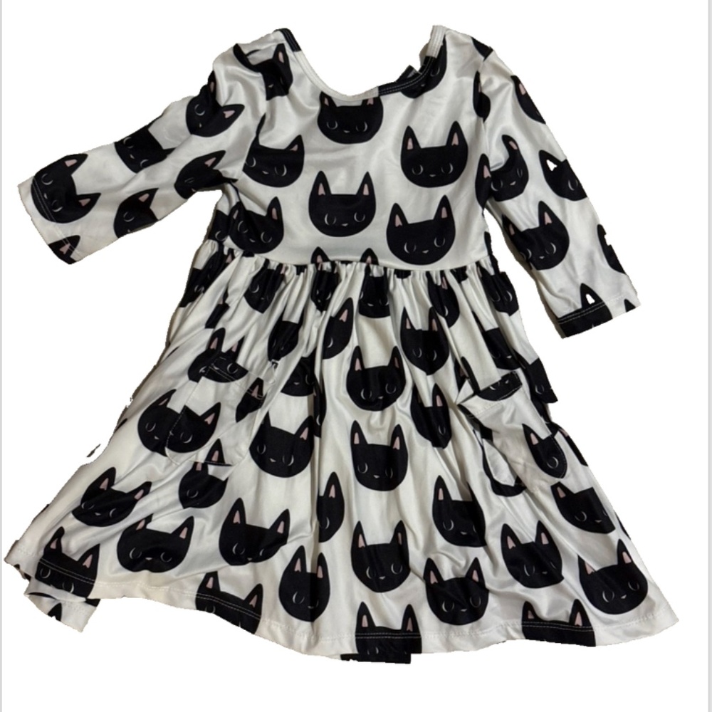 Mila & Rose 3/4 sleeve pocket dress girls 4T, white black cats, Halloween